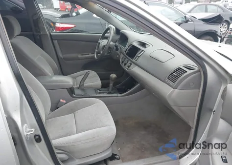 2003 Toyota Camry Le из США, поврежденный, VIN 4T1BE32K83U693970